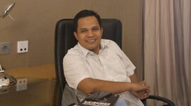 Suyanto : Pembantu Rektor 1Universitas Gresik. (foto; fb)