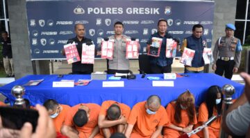 Jaringan Narkoba Gresik Terbongkar, 5 Tersangka Dibekuk