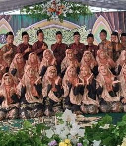 TPQ Alkarimi Gelar Khataman & Kirab Ta’aruf Meriah