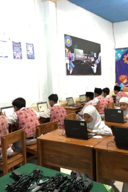 Pastikan Kesiapan Siswa dan Sarpras, SD Al Islam Cerme Uji Coba ANBK 2025