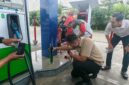 Investigasi krisis Pertalite di Jatim. Ribuan motor mogok diduga karena BBM tercemar. Simak kronologi, respons Pertamina, dan temuan di lapangan.