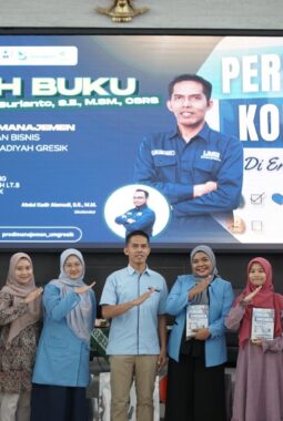 Di Hall Sang Pencerah UMG, Dr Agung Bedah Buku Karyanya: Perilaku Konsumen di Era Digital