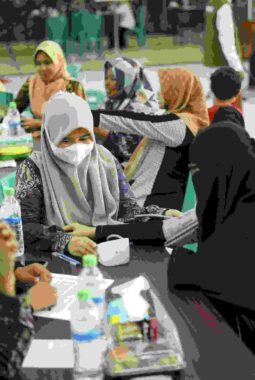Pengobatan Gratis Mambaus Sholihin Sasar 700 Warga