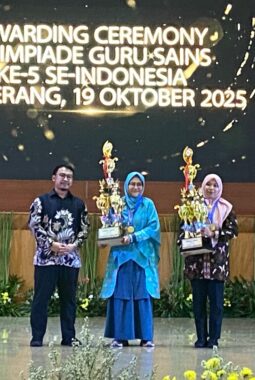 Dua Guru dan Empat Siswa Muhammadiyah Gresik Raih Prestasi Nasional di KSNR 7 dan OGS 5