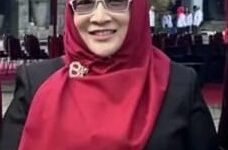 dr. Titik Ernawati, Kadis KBPPPA Gresik