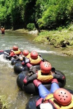 Belajar sambil Bermain, Siswa SD Almadany Outbound di Taman Dolan Batu