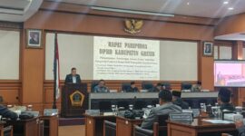 DPRD Gresik menyoroti efektivitas penyertaan modal daerah ke PT Gresik Migas dan mempertanyakan dampaknya terhadap PAD.