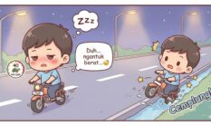 Damkar Gresik Evakuasi Motor Masuk Parit (Komik)