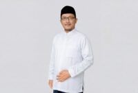 Pengawas MA Gresik, Mulyono Malik, mengirim surat terbuka kepada Presiden Prabowo, menyoroti disparitas signifikan bantuan sarana pendidikan antara Diknas dan Kemenag.