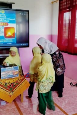 Galang Donasi untuk Korban Bencana Sumatera, TK ABA 5 Bungah Tanamkan Empati dan Kepedulian Sejak Dini kepada Siswa