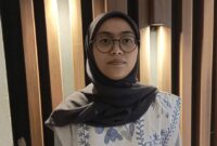 Peneliti Ecoton Rafika Aprilianti : menemukan seluruh sampel air ketuban dan urine ibu hamil di Gresik terkontaminasi mikroplastik.