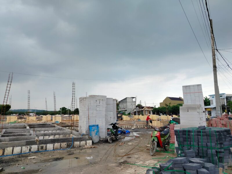 DCKPKP Gresik memaparkan capaian pembangunan 2025, mulai revitalisasi RTLH, reservoir air bersih, hingga proyek strategis Bawean.