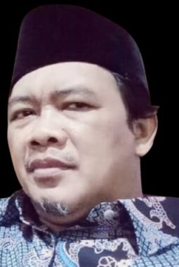 Kesakralan Ramadan dan Paradoks Konsumerisme