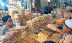 200 Anak Yatim Belanja Lebaran Bersama Wartawan