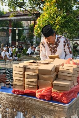 Sediakan 1.000 Kue Plus Teh Hangat, Jumat Ini Masjid Nur Hidayah Kota Baru Driyorejo Gelar Salat Id