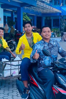 Darul Arqom Hari ke-3 di MTs Muhammadiyah 1 Dukun, Salurkan Zakat Fitrah dan Penguatan Akhlak Siswa