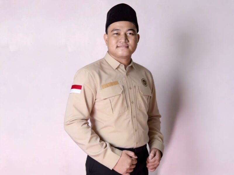 Muhammad Syahrul Munir ketua DPRD Gresik (foto montase AI/kabargresik.com)