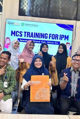 Speak Up, Stand Out, Shine On: Spemdalas Siapkan Kader Pemimpin Percaya Diri