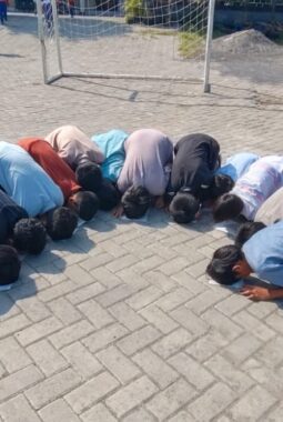 Sujud Syukur dan Isak Tangis di Ujung Maraton Asesmen Almadany
