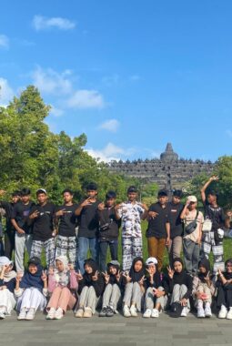 Usai UMBK dan Munaqosah, Siswa MTs Muhammadiyah 1 Dukun Studi Tour ke Borobudur dan Yogyakarta