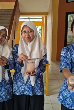 Dari Kelas ke Meja Bisnis, Siswa Kelas 9 Spemupat Asah Jiwa Wirausaha Lewat Praktik Jualan Kreatif