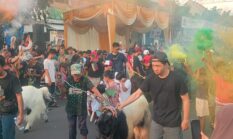 Kurban Runner 1K Gresik, Ratusan Kambing Diarak Keliling Bandar Grisse