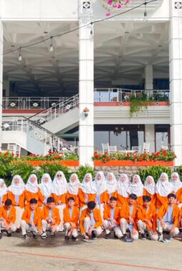 Ujian Cambridge di Balik Nuansa Rekreasi: Spemdalas Racik Resep Kesiapan Siswa