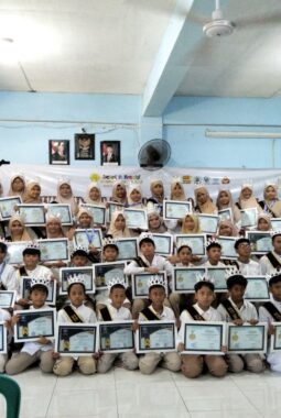 45 Siswa SD Muhammadiyah 1 Menganti Wisuda Tahfidz Juz 30