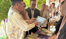 Bazar Kreatif UPT SDN 94 Gresik Jadi Puncak Kokurikuler
