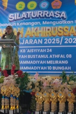 Parenting Sinergi Sekolah dan Rumah Warnai Silaturrasa dan Haflah Akhirussanah Perguruan Muhammadiyah Melirang