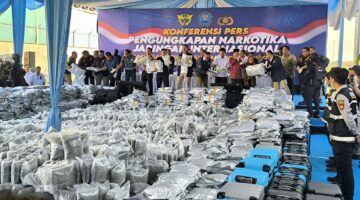 BNN RI Bongkar 3,37 Ton Kuncup Bunga Ganja di Gresik