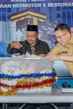 Pajak Gresik Tembus Rp590 Miliar, Bupati Dorong Taat Pajak