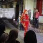 Festival Menjadi Gresik digelar pada 15-30 Agustus 2026 di Kampung Kemasan. Jelajahi kebudayaan, kuliner, dan sejarah kota dari ingatan warga. 