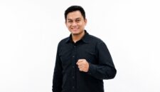 Muhsin Budiono - Pengamat Energi. 
Kepala Bidang Media & Komunikasi FSPPB (Federasi Serikat Pekerja Pertamina Bersatu)
